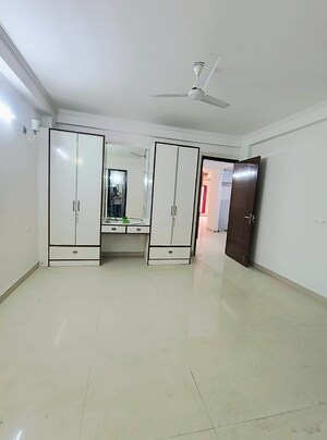 3 BHK Builder Floor For Sale in Saket
