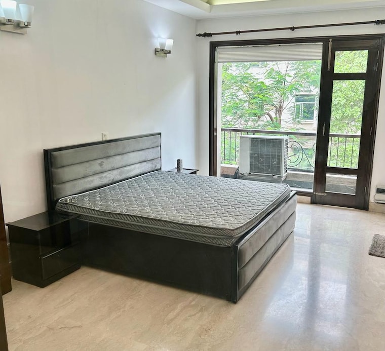 Bedroom, lajpat nagar ii 2 Bedroom 100 Sq.Yd. Builder Floor In Lajpat Nagar ii Delhi 9499807