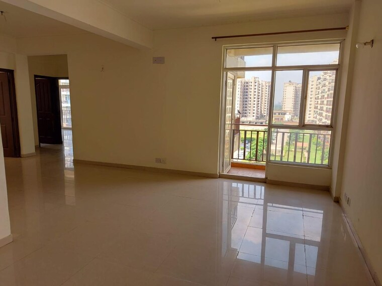 Room, sector 5 2 Bedroom 1375 Sq.Ft. Apartment In Sector 5 Dharuhera 9499806