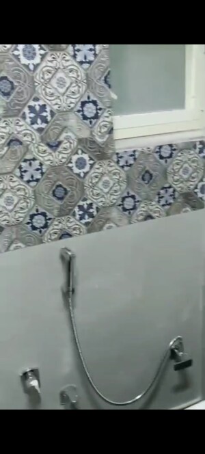 Room in 3 BHK Apartment at Swati Apartments, Ip Extension – for Rent