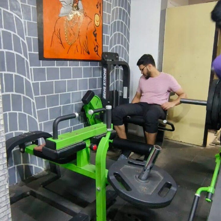 Gym, veena-chs-dombivli Commercial Shop 2000 Sq.Ft. In Ramnagar Thane 9499833