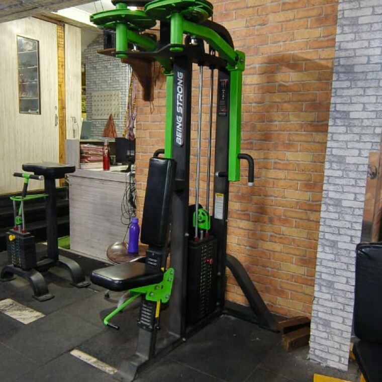 Gym, veena-chs-dombivli Commercial Shop 2000 Sq.Ft. In Ramnagar Thane 9499833