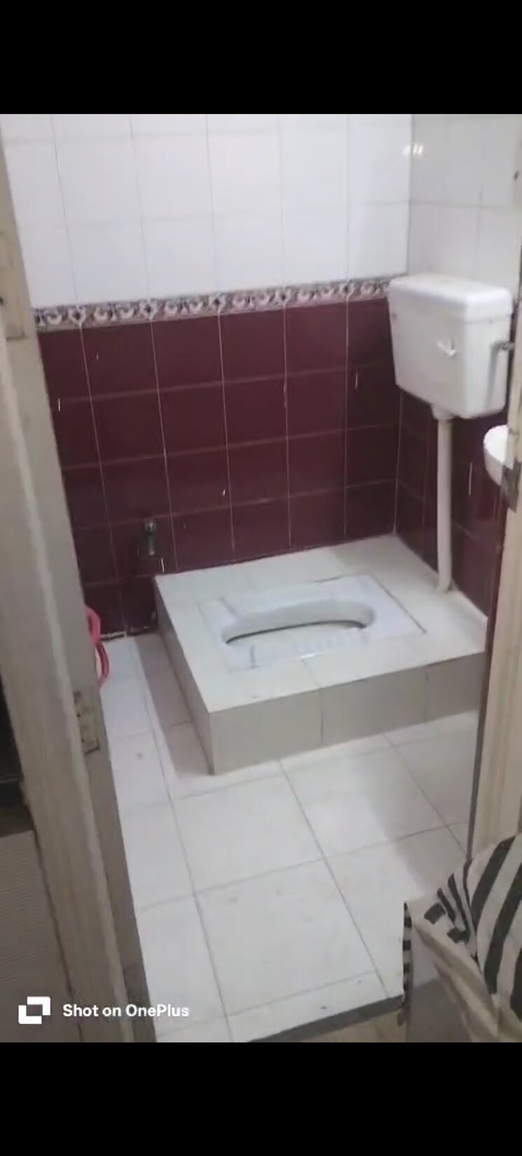 Bathroom, ip extension 3 Bedroom 1250 Sq.Ft. Apartment In Ip Extension Delhi 9499847