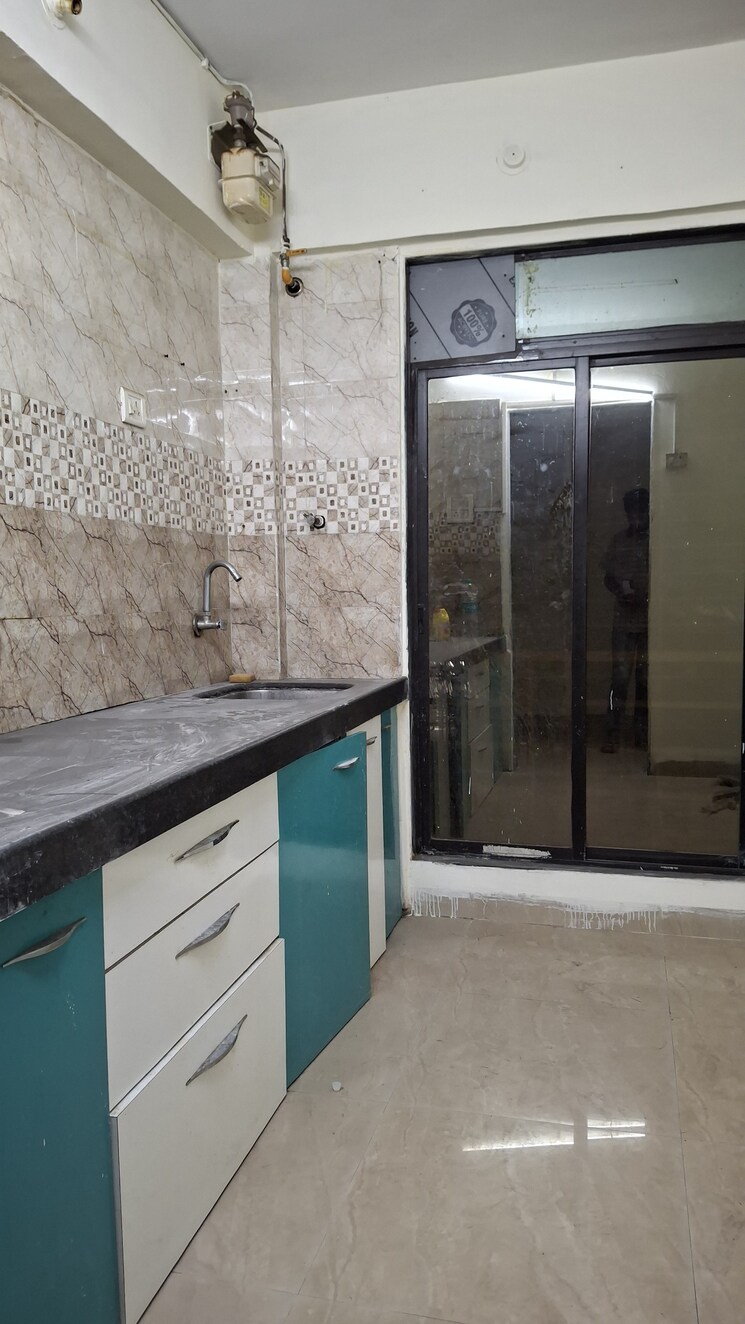 Kitchen, mahavir-tulsi 2 Bedroom 900 Sq.Ft. Apartment In Ulwe Navi Mumbai 9499851