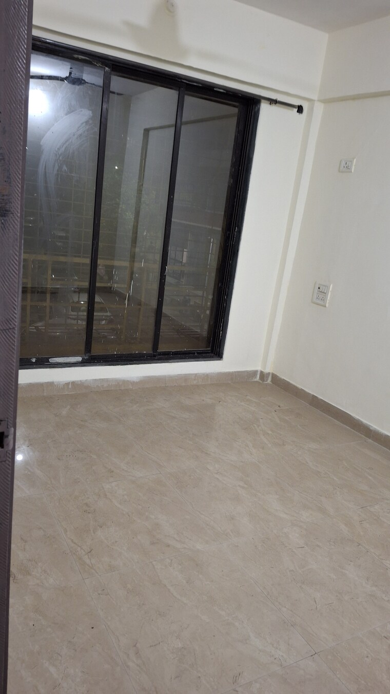 Master Bedroom, mahavir-tulsi 2 Bedroom 900 Sq.Ft. Apartment In Ulwe Navi Mumbai 9499851