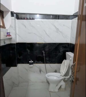 Attached Bathroom in 3 BHK Apartment at Hazratganj – for Rent