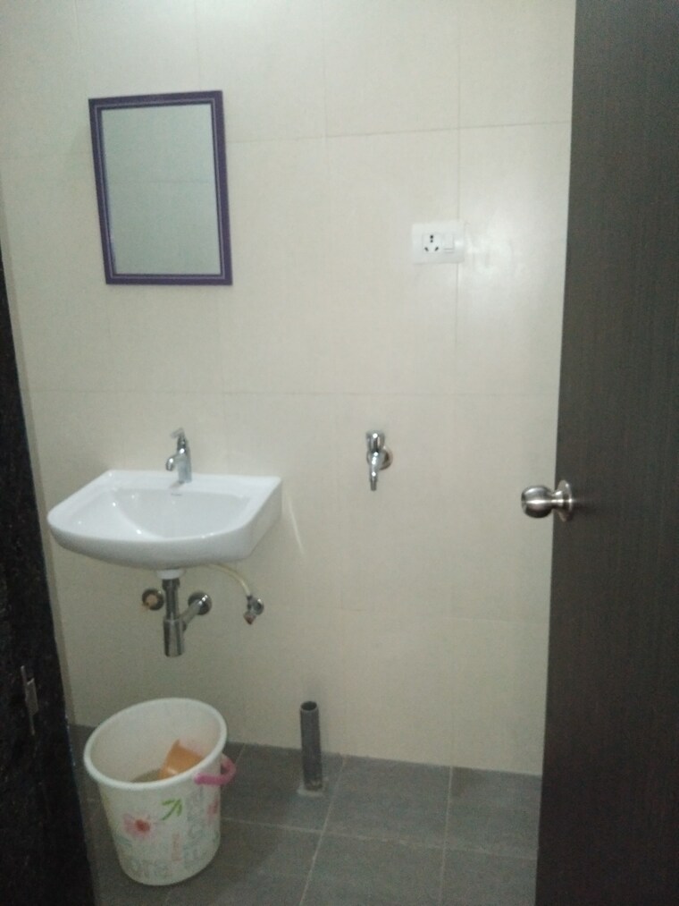 Bathroom, hinjewadi 1 Bedroom 520 Sq.Ft. Apartment In Hinjewadi Pune 9499884