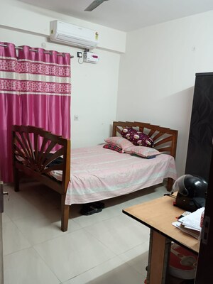 Bedroom in 3 BHK Apartment at Ulubari – for Rent