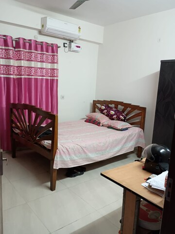 Bedroom in 3 BHK Apartment at Ulubari – for Rent