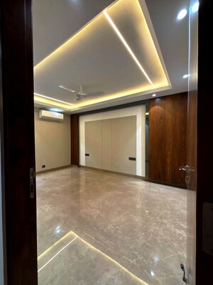 3 BHK Builder Floor For Rent in Greater Kailash I