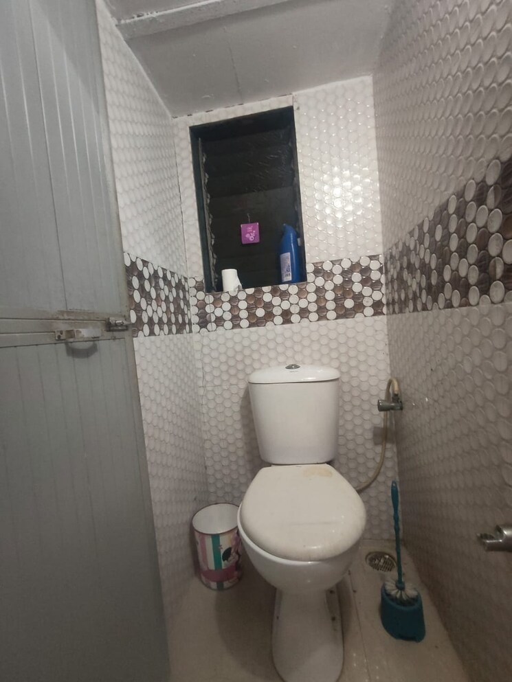 Bathroom, tulsi-darshan-society 1 Bedroom 600 Sq.Ft. Apartment In Kopar Khairane Navi Mumbai 9499915