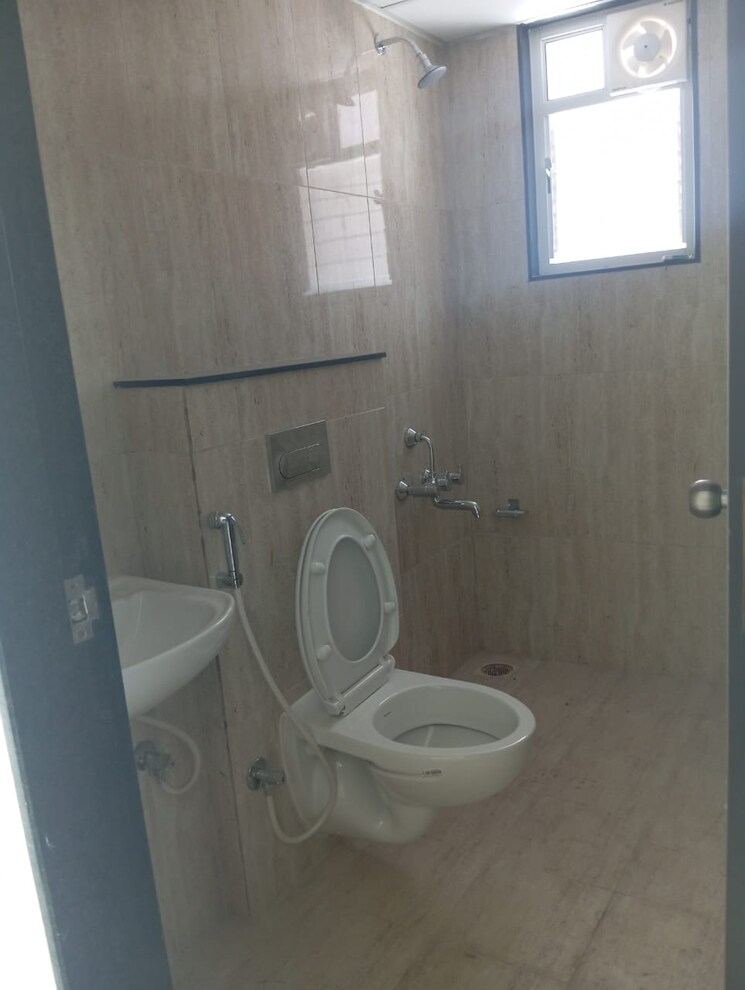 Bathroom, punawale 2 Bedroom 750 Sq.Ft. Apartment In Punawale Pune 9499917