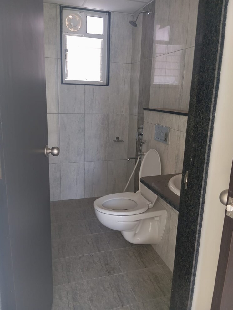 Bathroom, punawale 2 Bedroom 750 Sq.Ft. Apartment In Punawale Pune 9499917