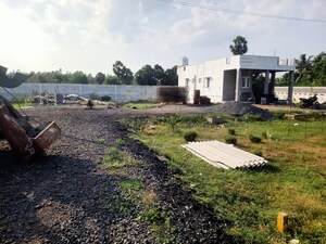  Plot For Sale in Kelambakkam