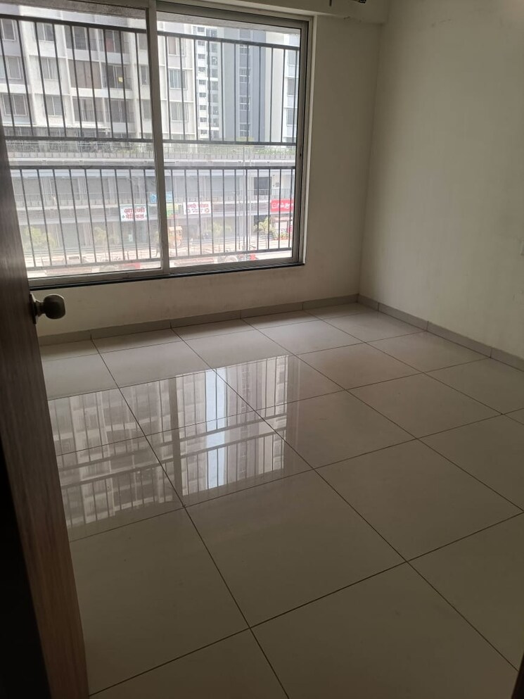 Balcony, kolte-patil-life-republic-16th-avenue-arezo 2 Bedroom 850 Sq.Ft. Apartment In Hinjewadi Pune 9499924