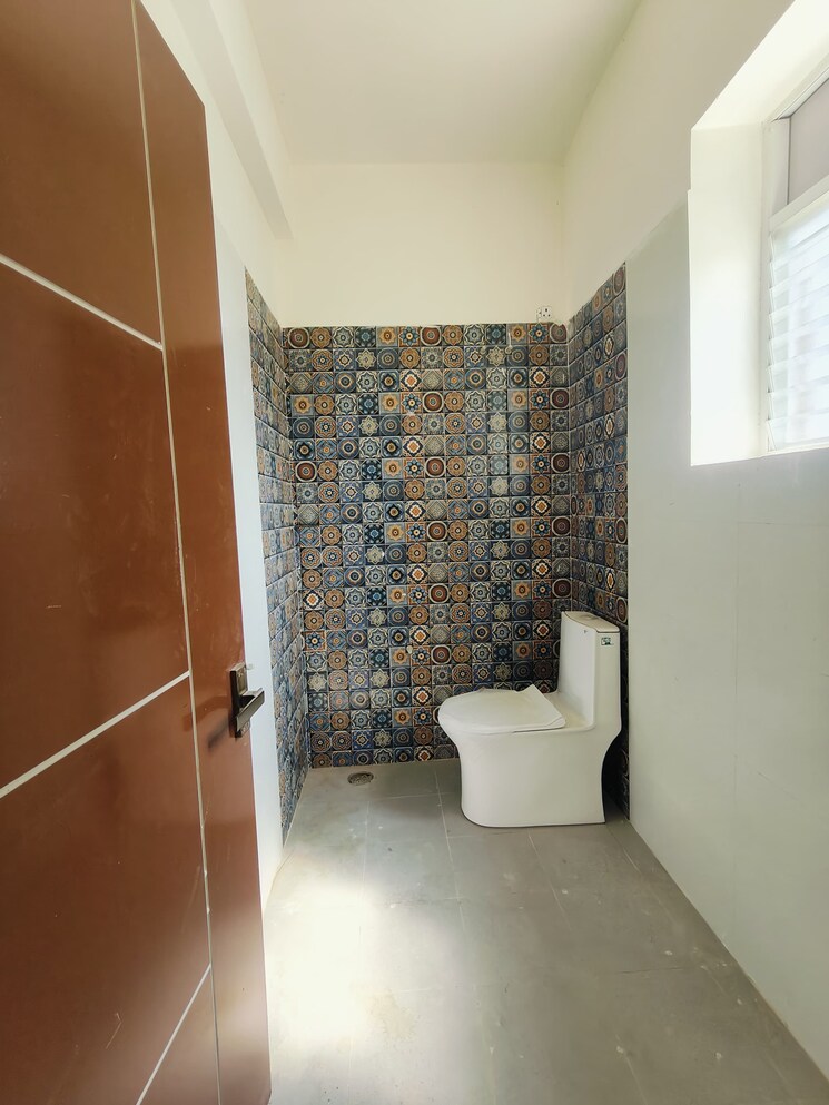 Bathroom, mahatma gandhi inner ring road 3 Bedroom 1470 Sq.Ft. Apartment In Mahatma Gandhi Inner Ring Road Guntur 9499934