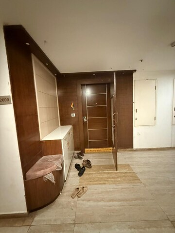 Room in 2 BHK Apartment at Incor One City, Kukatpally – for Rent