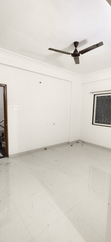 Room in 1 BHK Builder Floor at Wadgaon Sheri – for Rent