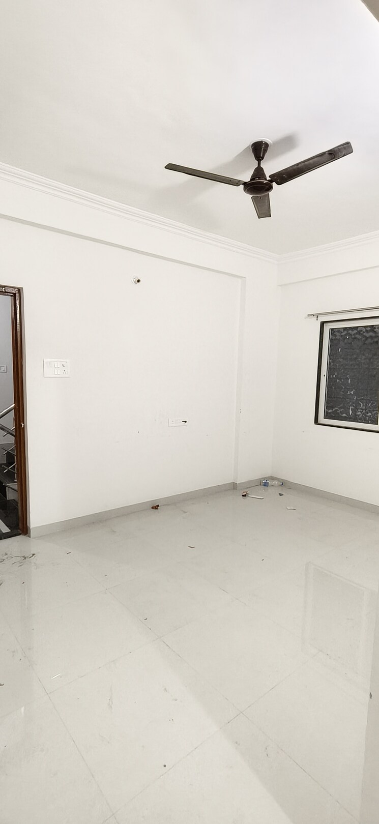 Room, wadgaon sheri 1 Bedroom 624 Sq.Ft. Builder Floor In Wadgaon Sheri Pune 9499972