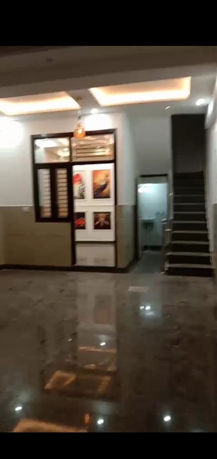  Parking, dwarka mor 2 Bedroom 900 Sq.Ft. Independent House In Dwarka Mor Delhi 9499976