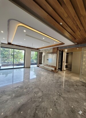 4 BHK Builder Floor For Rent in Greater Kailash I