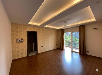 Master Bedroom in 4 BHK Builder Floor at Greater Kailash I – for Rent