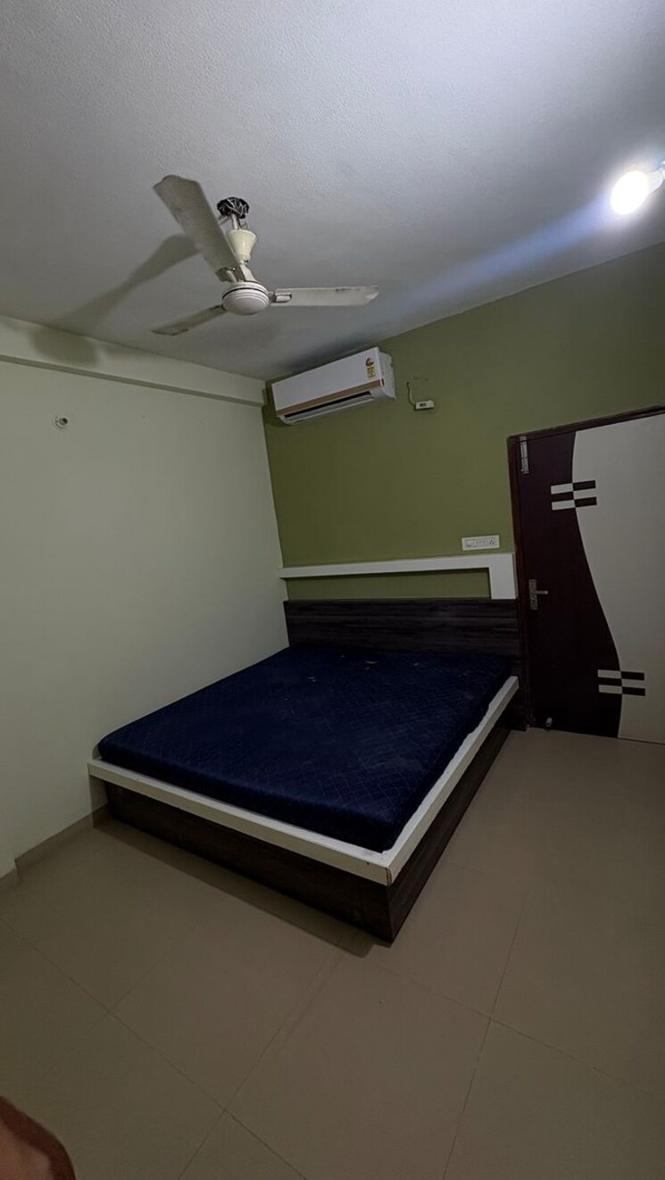 Bedroom, gulmohar-chs-kurla-east 2 Bedroom 650 Sq.Ft. Apartment In Kurla East Mumbai 9499983