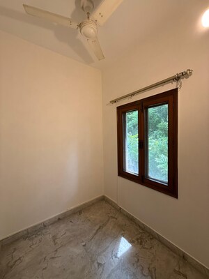 Room in 2 BHK Builder Floor at Kalkaji – for Rent