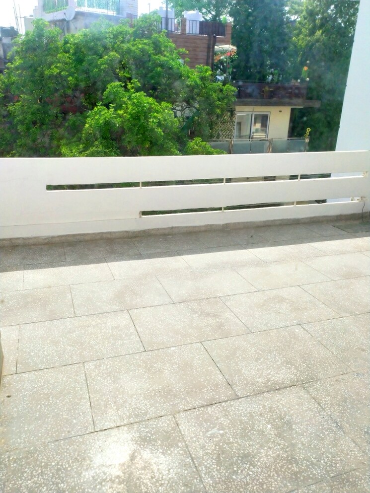 Balcony, greater kailash ii 2.5 Bedroom 2000 Sq.Ft. Builder Floor In Greater Kailash ii Delhi 9500020