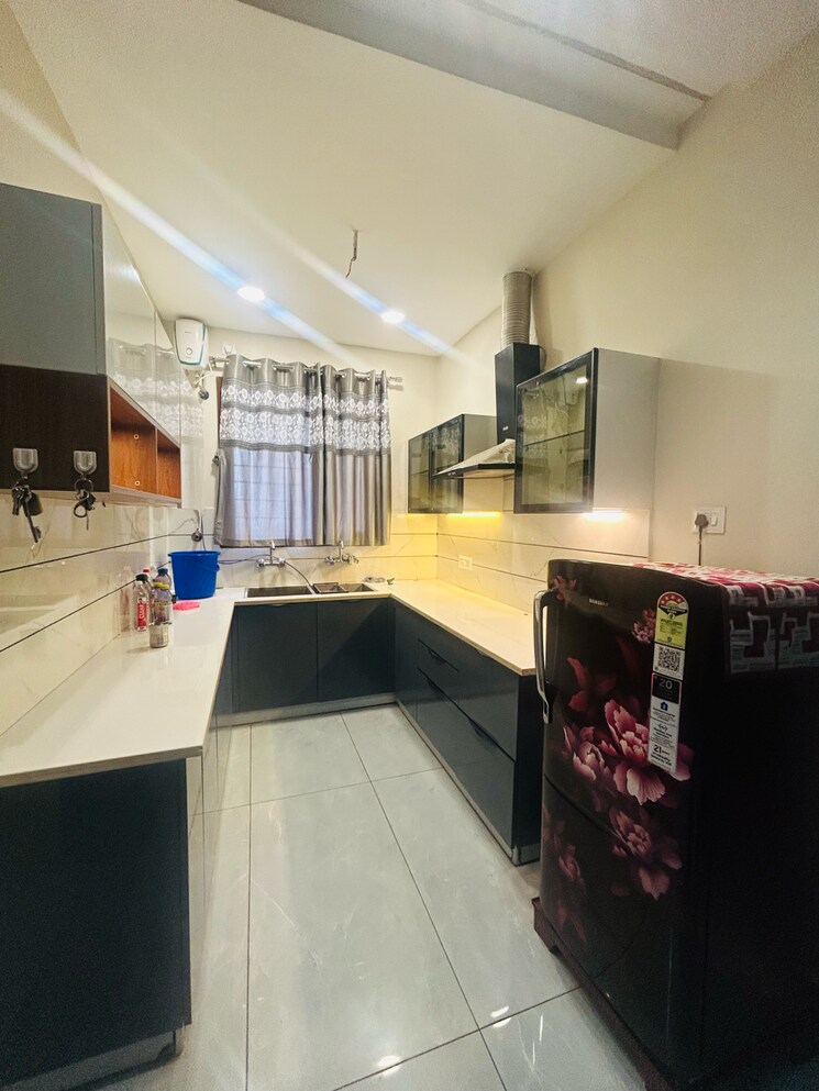 Kitchen, sunny enclave 2 Bedroom 120 Sq.Yd. Apartment In Sunny Enclave Mohali 9500011