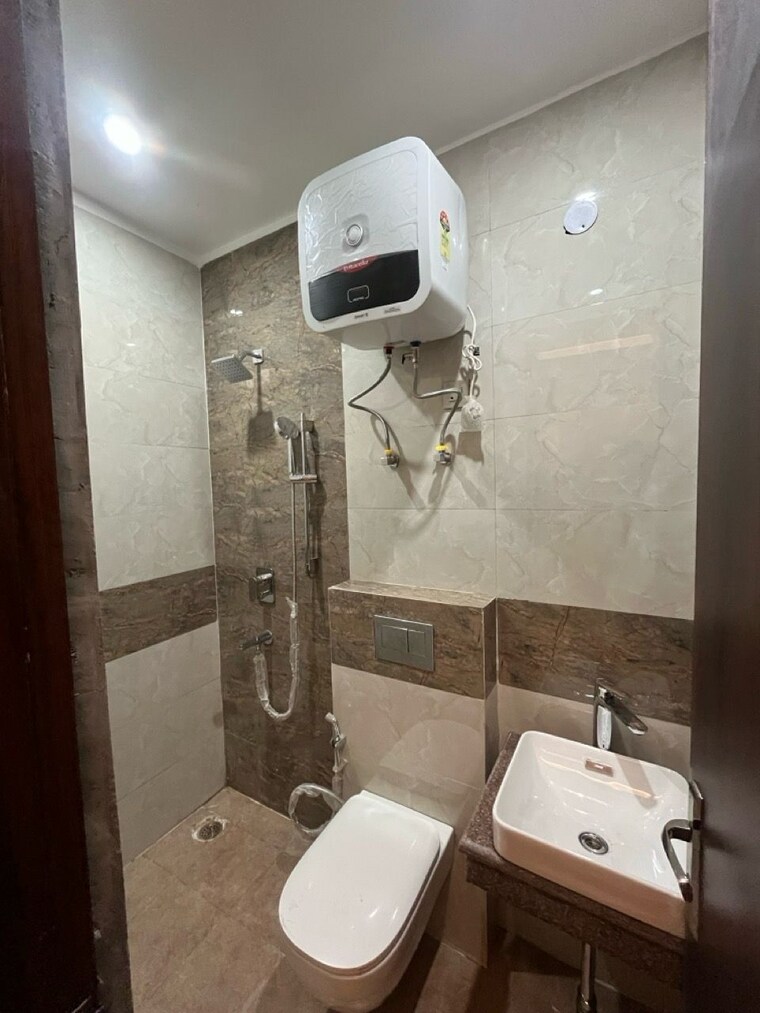 Bathroom, indus-palm-drive 4 Bedroom 1690 Sq.Ft. Villa In Raj Nagar Extension Ghaziabad 9500013