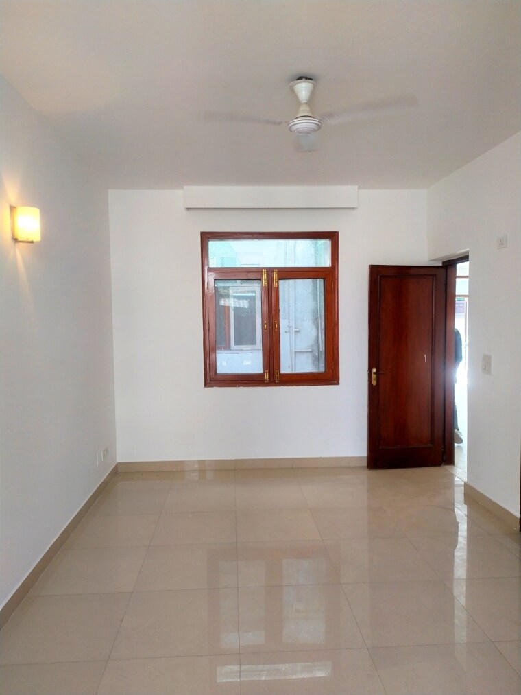 Master Bedroom, greater kailash ii 2.5 Bedroom 2000 Sq.Ft. Builder Floor In Greater Kailash ii Delhi 9500020