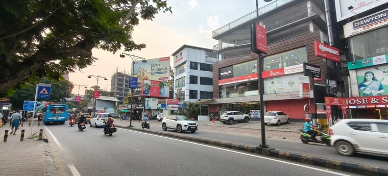 Exterior View, marine drive Commercial Office Space 4000 Sq.Ft. In Marine Drive Kochi 9500007