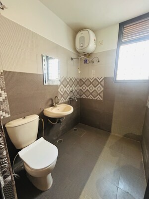 Bathroom in 4 BHK Villa at Sunny Enclave – for Rent