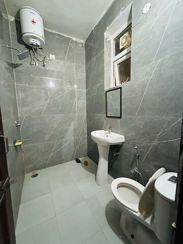 Bathroom in 4 BHK Villa at Sunny Enclave – for Rent