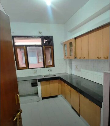 Kitchen in 2 BHK Apartment at Hazratganj – for Rent