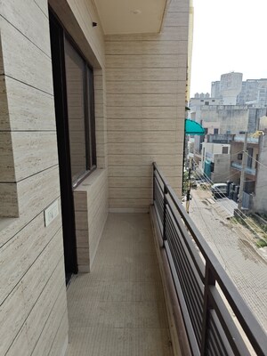 Balcony in 3 BHK Builder Floor at Aura Homes, Patiala Road – for Rent