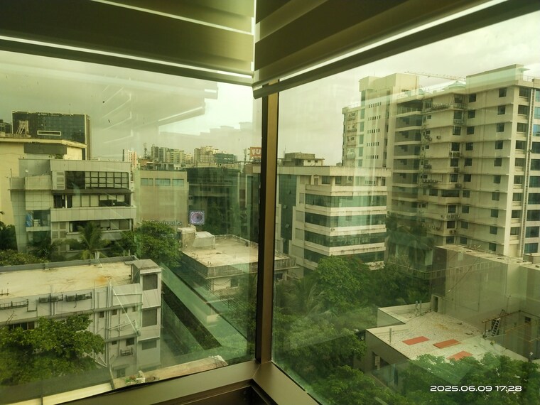 Balcony, lotus-nilkamal-business-park Commercial Office Space 7500 Sq.Ft. In Andheri West Mumbai 9500023