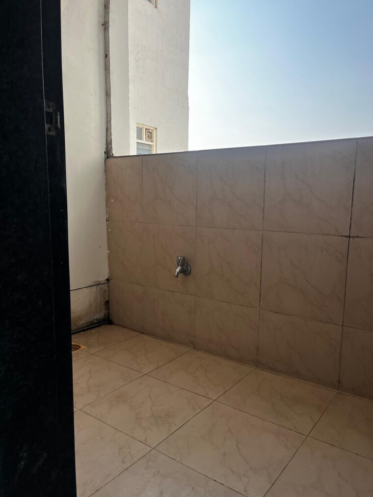 Bathroom, marunji 2 Bedroom 980 Sq.Ft. Apartment In Marunji Pune 9500063