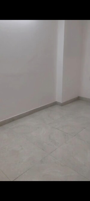 Room in 2.5 BHK Apartment at Gulmohur Garden, Raj Nagar Extension – for Sale