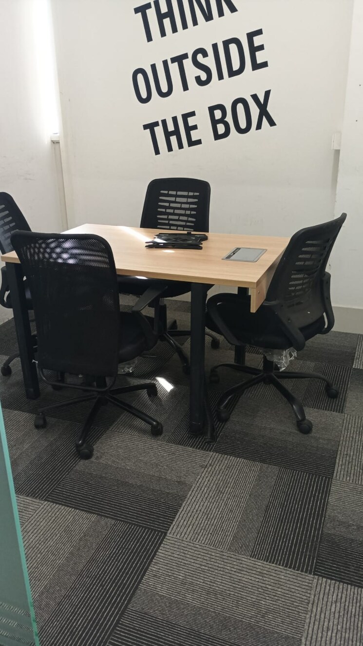 Team Area, lodha-supremus-powai Commercial Office Space 1705 Sq.Ft. In Powai Mumbai 9500124