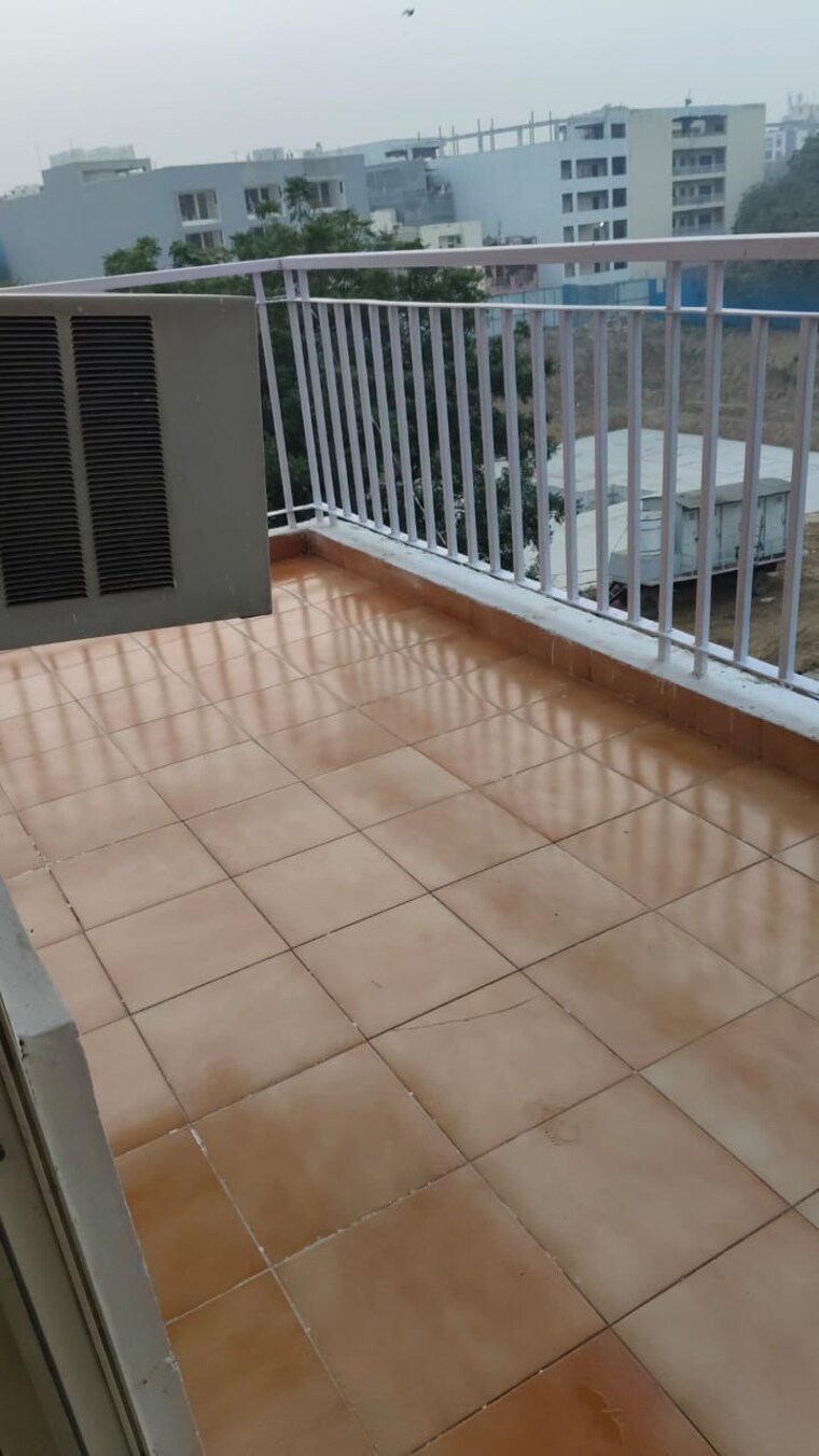 Balcony, maxworth-premier-urban 3.5 Bedroom 1830 Sq.Ft. Apartment In Sector 15 Gurgaon 9500140