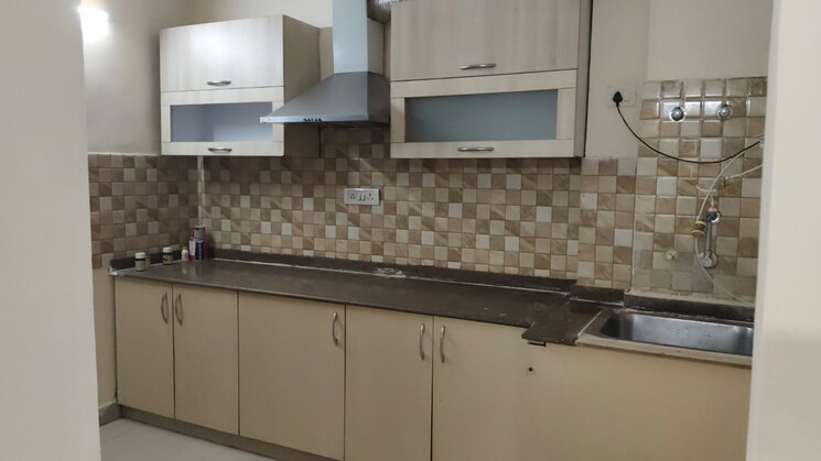Kitchen, maxworth-premier-urban 3.5 Bedroom 1930 Sq.Ft. Apartment In Sector 15 Gurgaon 9500156