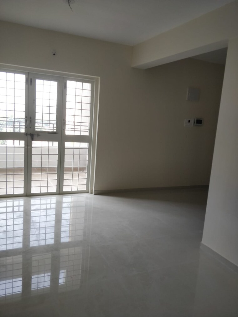 Room, paya-chs-aundh 1 Bedroom 500 Sq.Ft. Apartment In Aundh Pune 9500166