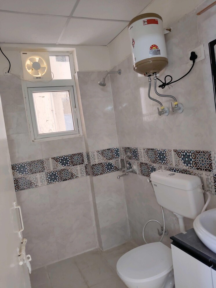 Bathroom, signature-global-prime 2 Bedroom 573 Sq.Ft. Apartment In Sector 63a Gurgaon 9500191