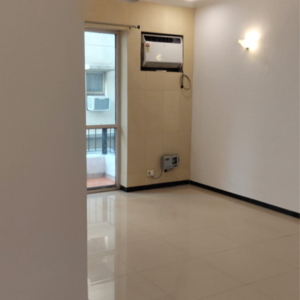 Room in 3 BHK Apartment at Assotech Windsor Greens, Sector 51 – for Rent