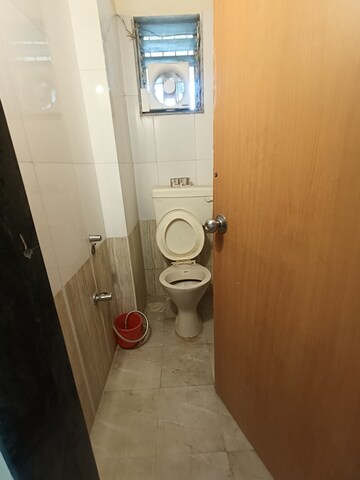 Bathroom in 1 BHK Apartment at Bindra Complex, Andheri East – for Rent