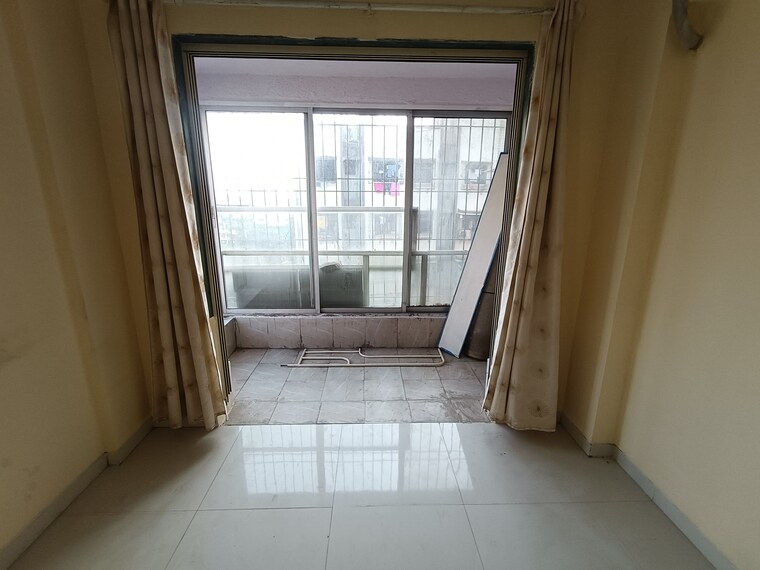 Room, bindra-complex 1 Bedroom 500 Sq.Ft. Apartment In Andheri East Mumbai 9500223