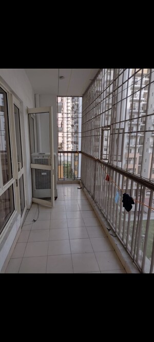 Balcony in 4 BHK Apartment at Panchsheel Greens, Sector 16 Greater Noida – for Rent