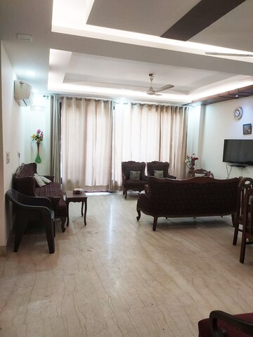 Living Room in 3 BHK Builder Floor at Defence Colony – for Rent